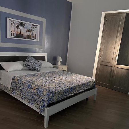 Luna Blu Apartment パレルモ エクステリア 写真